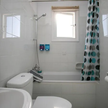 Horizon-amazing Location, Sea&nature View, 2br,large Balcony Apartamento