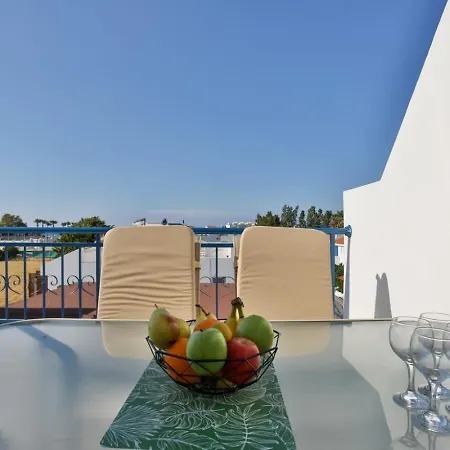 Horizon-amazing Location, Sea&nature View, 2br,large Balcony