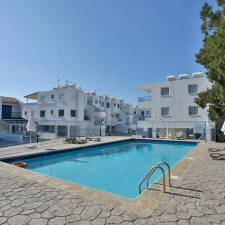 Horizon-amazing Location, Sea&nature View, 2br,large Balcony Daire