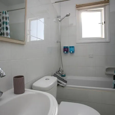 Daire Horizon-amazing Location, Sea&nature View, 2br,large Balcony