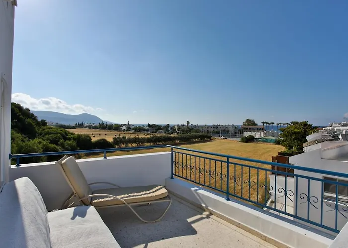 Horizon-amazing Location, Sea&nature View, 2br,large Balcony Appartamento