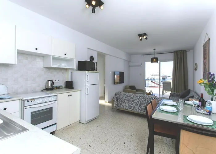 Horizon-amazing Location, Sea&nature View, 2br,large Balcony Appartamento